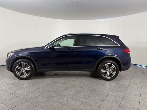 Used 2016 Mercedes-Benz GLC 300 4MATIC image 2