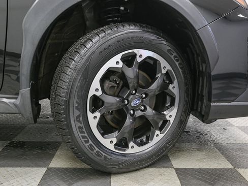 Used 2021 Subaru Crosstrek 2.0i Premium w/ Moonroof Package image 15