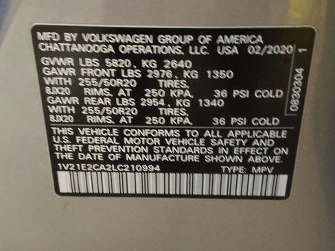 Used 2020 Volkswagen Atlas Cross Sport SE image 33