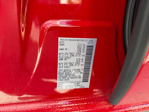 Used 2026 Nissan Frontier PRO-4X AWD/4WD image 19
