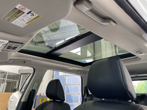 New 2026 Nissan Rogue SV FWD image 13