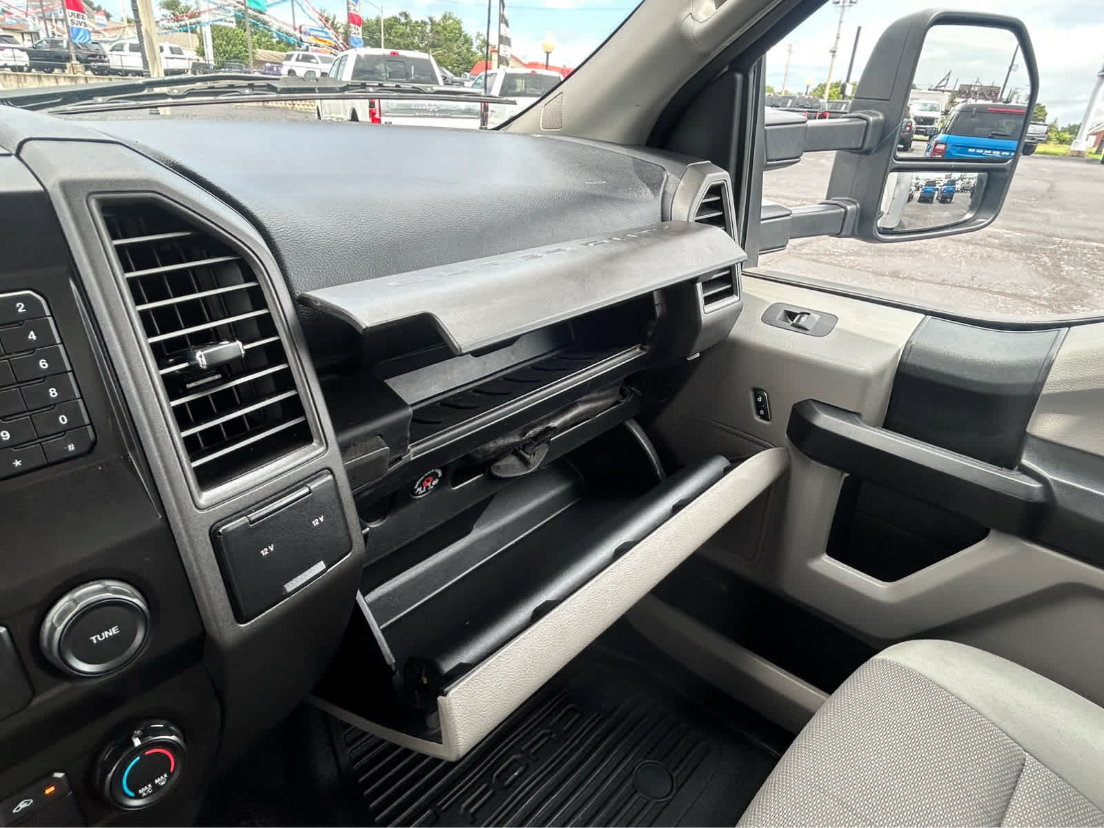 Used 2021 Ford F450 XL w/ Power Equipment Group AWD/4WD image 35