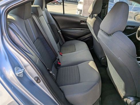 Used 2022 Toyota Corolla SE image 29