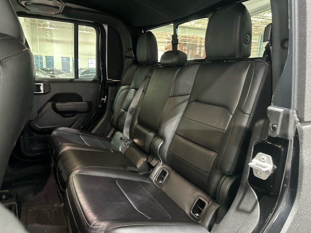 Used 2022 Jeep Gladiator Sport AWD/4WD image 6