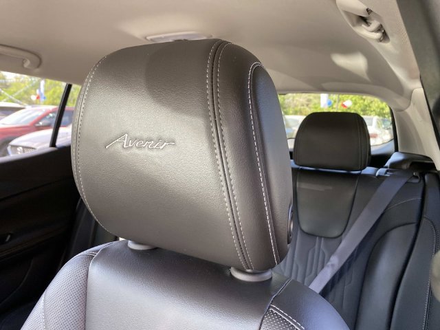 Used 2024 Buick Encore GX Avenir w/ Avenir Technology Package FWD image 34