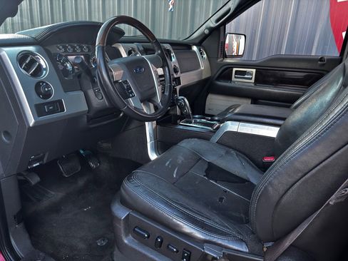 Used 2014 Ford F150 Platinum image 18