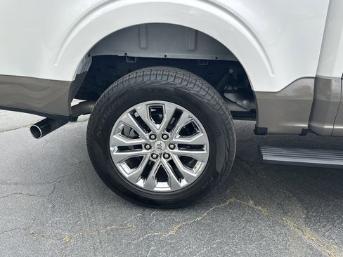 Used 2025 Ford F150 King Ranch w/ FX4 Off-Road Package image 17