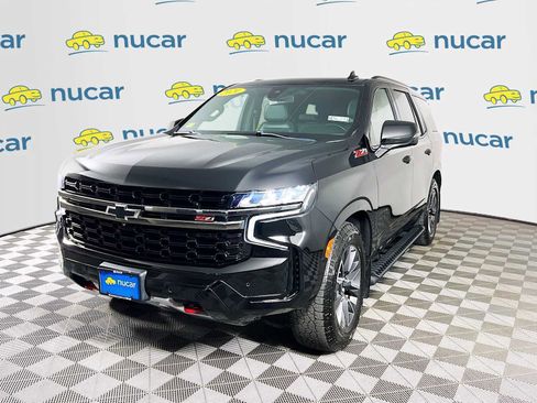 Used 2021 Chevrolet Tahoe Z71 w/ Luxury Package AWD/4WD image 3