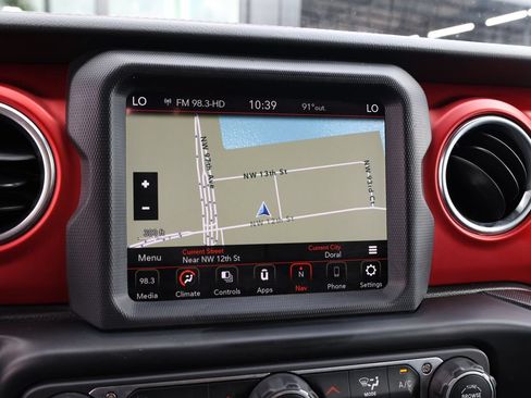 Used 2020 Jeep Wrangler Unlimited Rubicon AWD/4WD image 30
