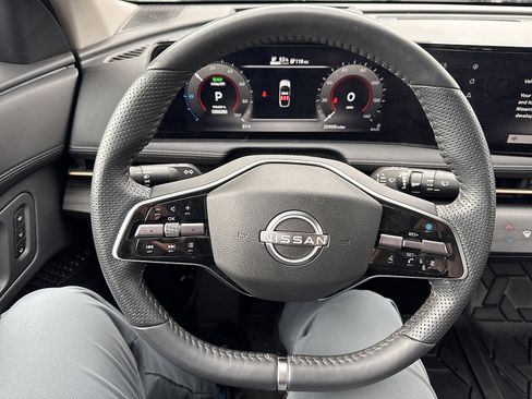 Certified 2023 Nissan Ariya AWD image 16