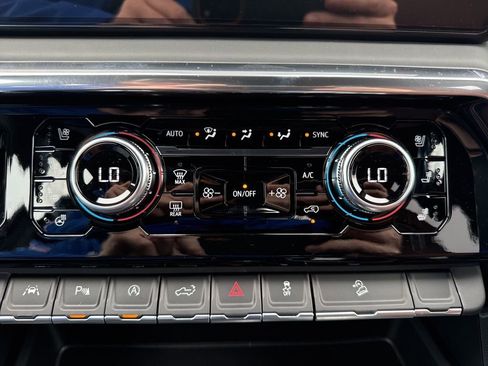 New 2026 GMC Sierra 1500 Denali Ultimate image 21