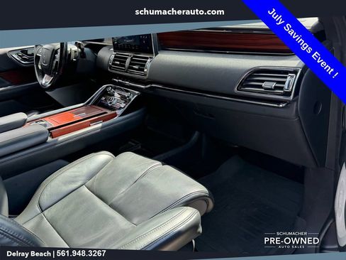 Used 2022 Lincoln Navigator Reserve AWD/4WD image 16