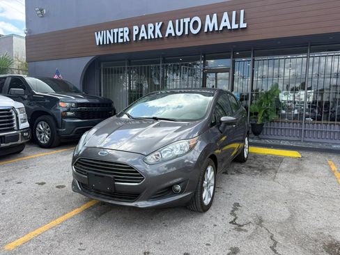 Used 2019 Ford Fiesta SE w/ Equipment Group 201A FWD image 1