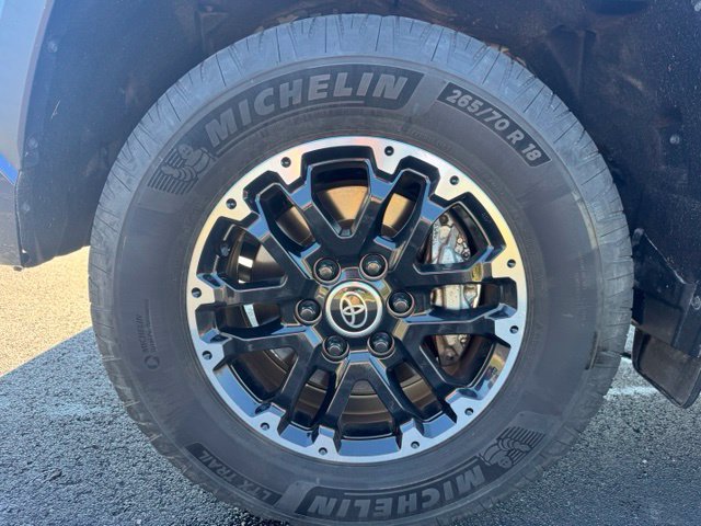Used 2022 Toyota Tundra SR5 w/ TRD Off-Road Premium Package AWD/4WD image 11