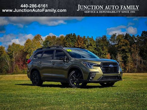 Used 2023 Subaru Ascent Onyx Edition image 1