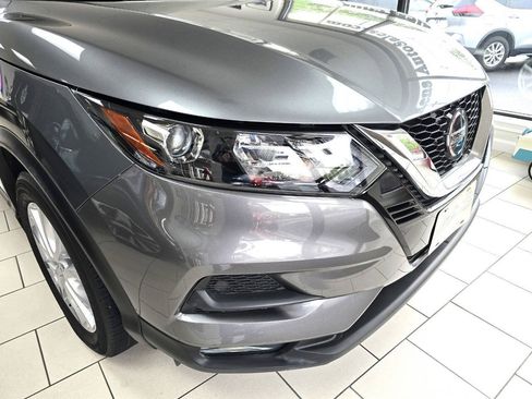 Used 2022 Nissan Rogue Sport SV AWD/4WD image 4