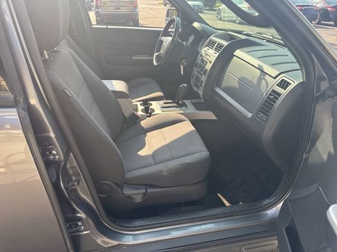Used 2012 Ford Escape XLT AWD/4WD image 12