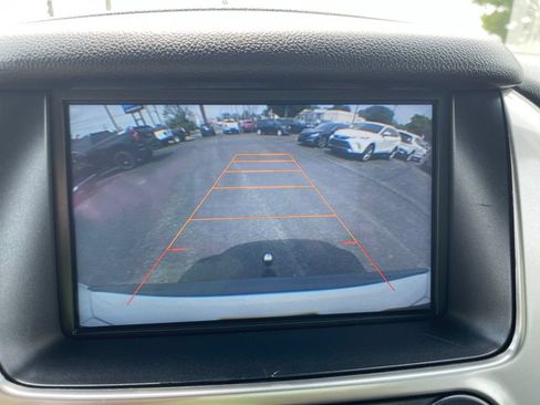 Used 2015 Chevrolet Suburban LT AWD/4WD image 27