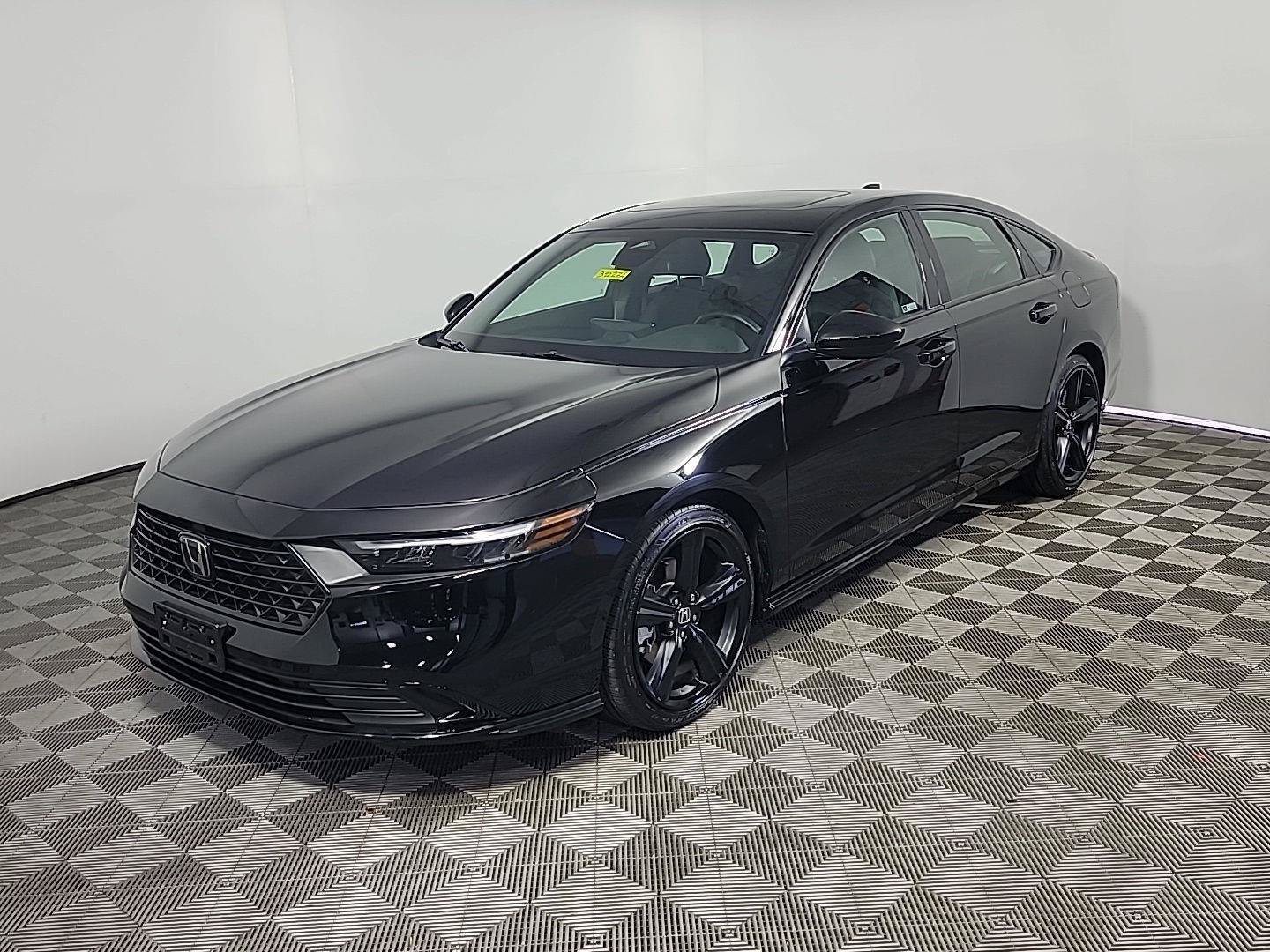 Certified 2025 Honda Accord Sport image 11