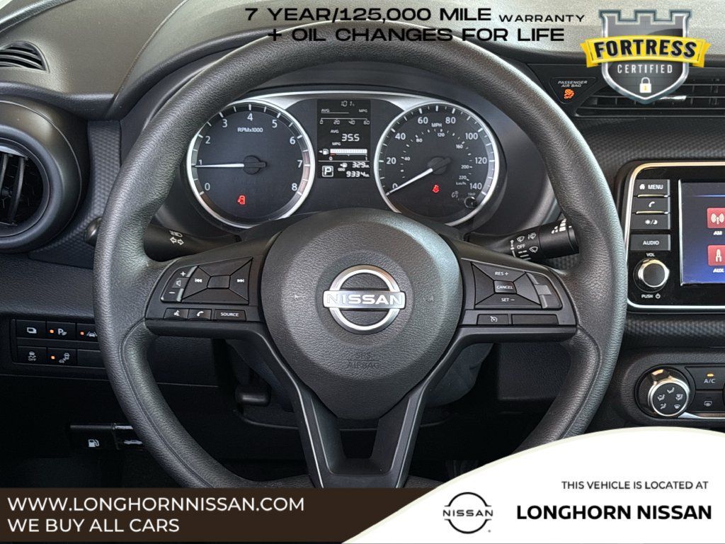 Used 2025 Nissan Kicks Play S FWD image 11
