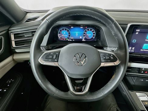 Used 2025 Volkswagen Atlas Cross Sport SEL Premium R-Line AWD/4WD image 11