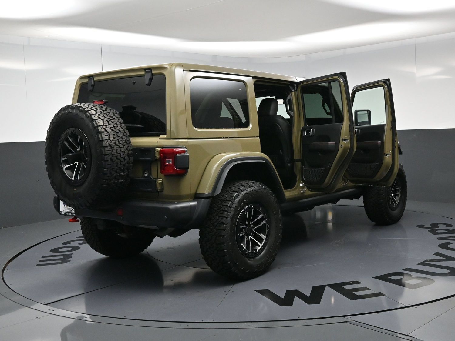 Used 2025 Jeep Wrangler Unlimited Rubicon AWD/4WD image 26