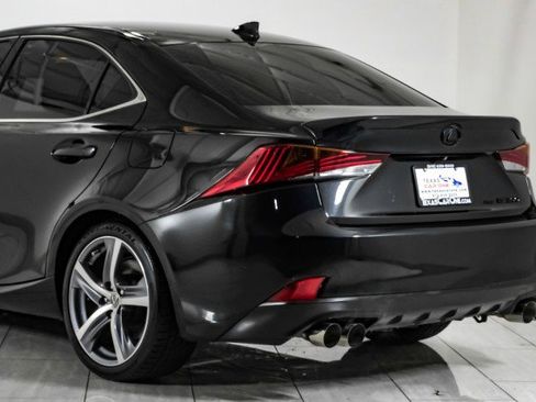 Used 2018 Lexus IS 300 AWD w/ Comfort Package image 64