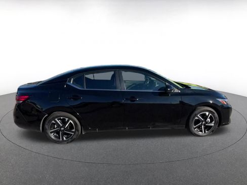 Used 2025 Nissan Sentra SV image 15