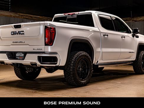 Used 2023 GMC Sierra 1500 Denali Ultimate image 9