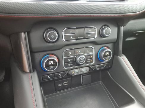 Used 2024 Chevrolet Suburban RST w/ Luxury Package AWD/4WD image 26