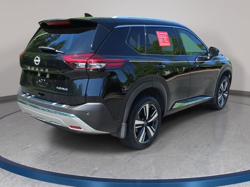 Certified 2023 Nissan Rogue Platinum FWD image 5