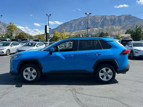 Used 2021 Toyota RAV4 XLE AWD/4WD image 8