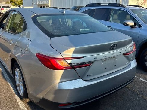 Used 2025 Toyota Camry LE FWD image 3