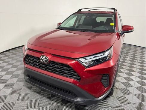 Used 2023 Toyota RAV4 XLE w/ Convenience Package image 2