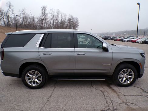 Used 2025 Chevrolet Tahoe Premier image 5