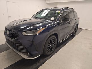 Used 2023 Toyota Highlander XSE FWD video 1