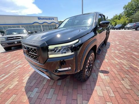 Used 2023 Nissan Frontier PRO-4X w/ Pro Convenience Package AWD/4WD image 23