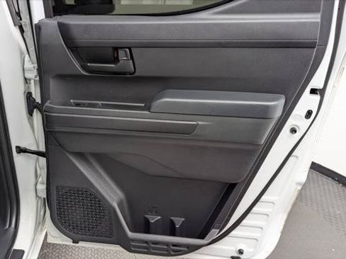 Used 2024 Toyota Tacoma SR5 RWD image 18