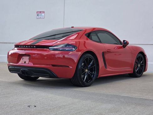 Used 2021 Porsche 718 Cayman S RWD image 5
