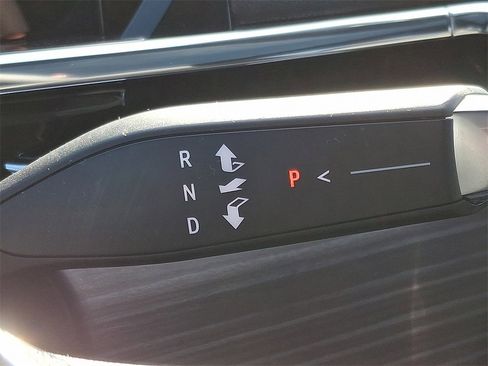 New 2025 GMC Sierra EV Denali image 7