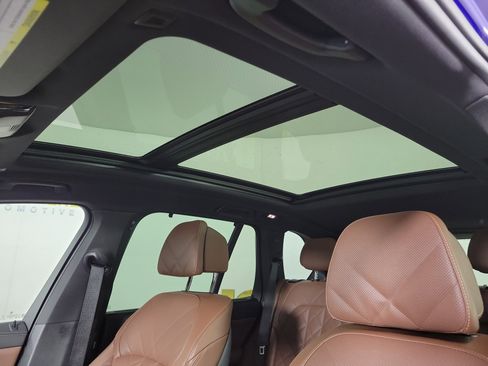 Certified 2025 BMW X5 M60i image 20