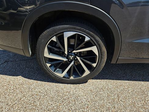 Used 2024 Mitsubishi Outlander SE AWD/4WD image 33