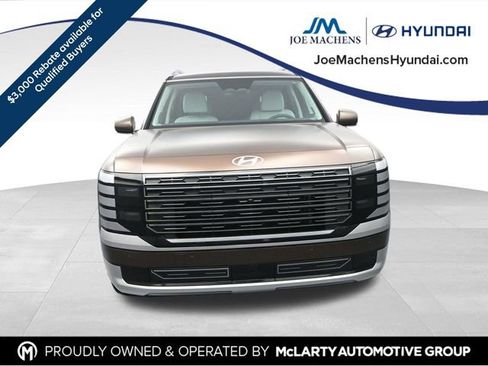 New 2026 Hyundai Palisade Calligraphy FWD image 3