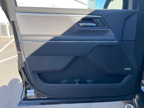 New 2026 GMC Sierra EV Elevation w/ Premium Package AWD/4WD image 17