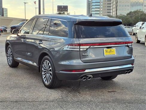 Certified 2022 Lincoln Aviator 2WD w/ Premium Package image 24