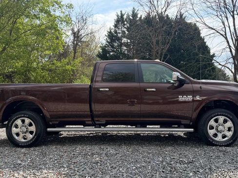Used 2015 RAM 3500 Laramie image 9