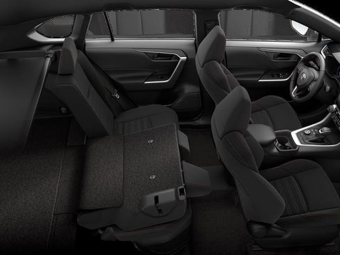 New 2025 Toyota RAV4 SE image 29