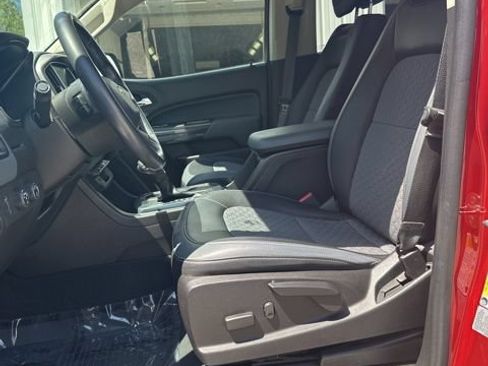Used 2016 Chevrolet Colorado Z71 AWD/4WD image 38