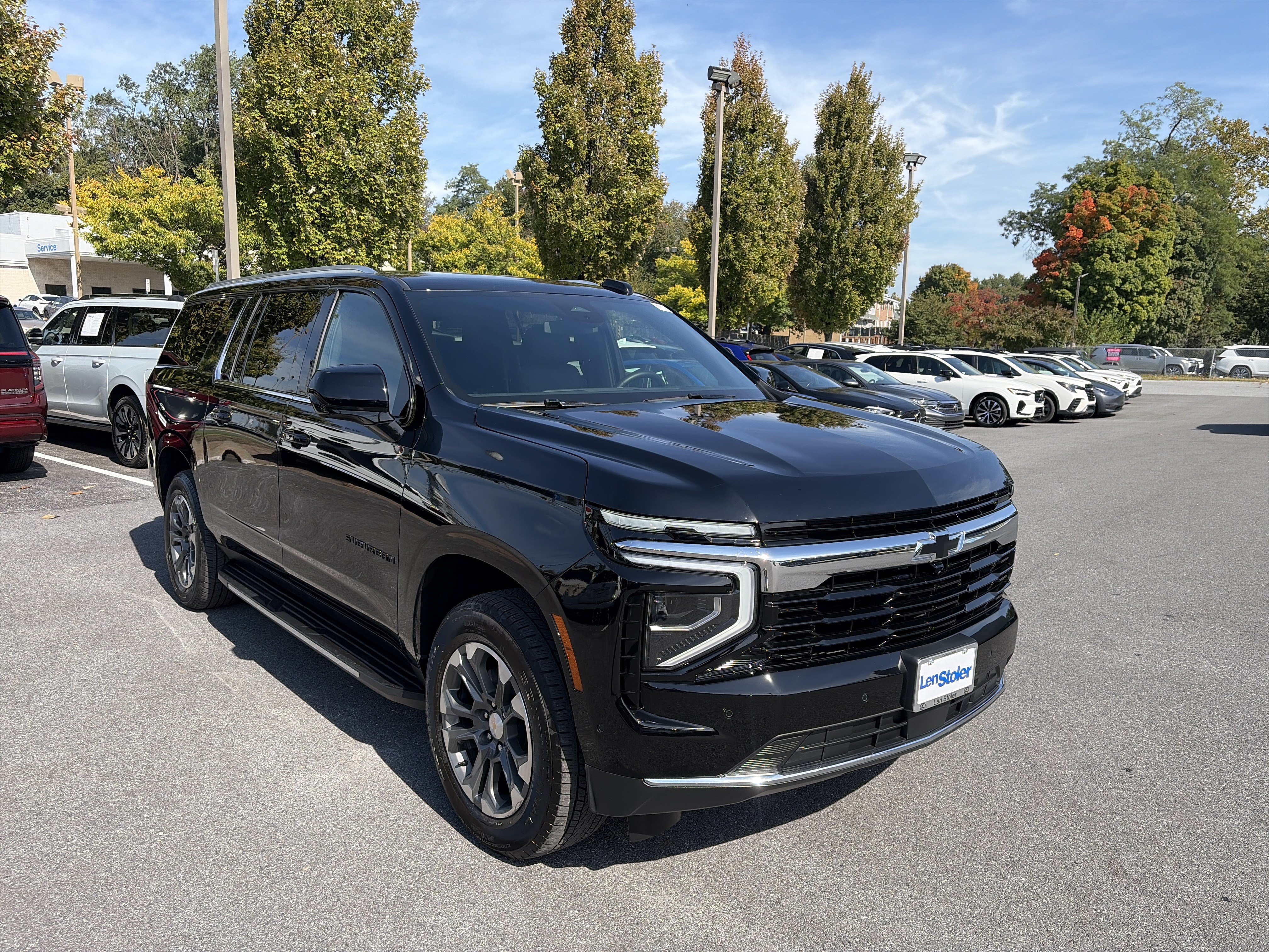 Used 2025 Chevrolet Suburban LS w/ LPO, Dark Essentials Package RWD image 7