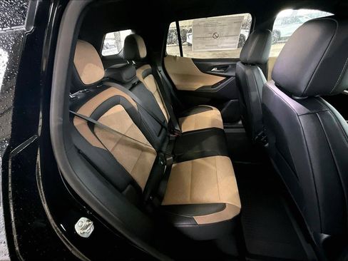 New 2026 Chevrolet Equinox ACTIV w/ Convenience Package III AWD/4WD image 23